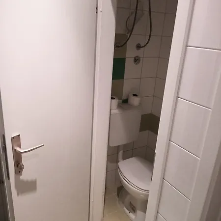 Renato Auberge de jeunesse *