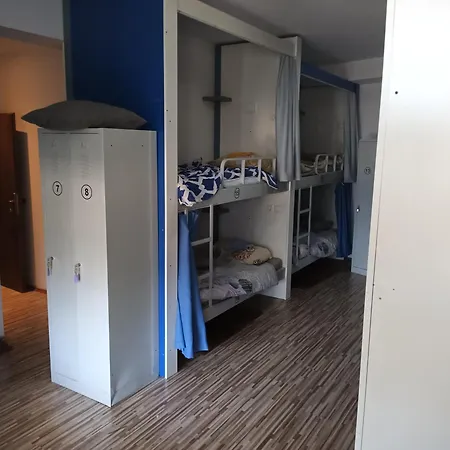 Renato Хостел Спліт